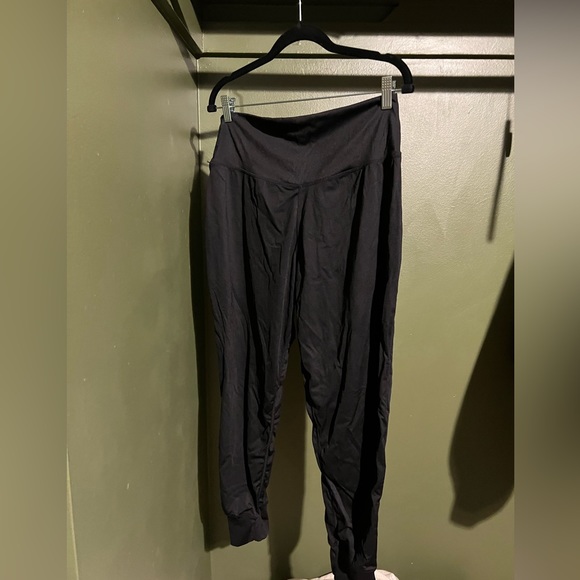 🌟G Gradual high waisted joggers🌟 - Picture 8 of 9